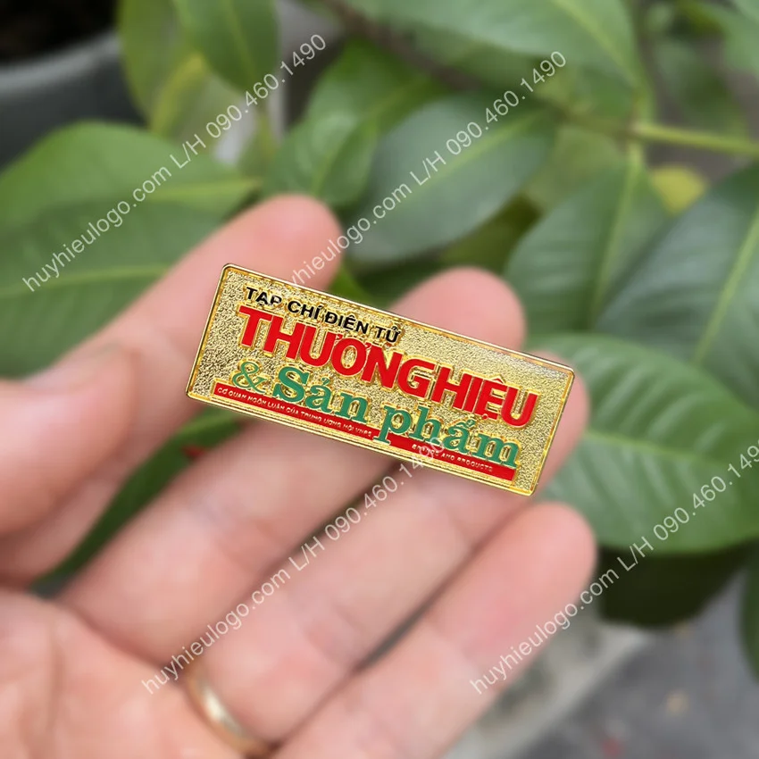 Huy hiệu logo đúc đồng hình chữ nhật