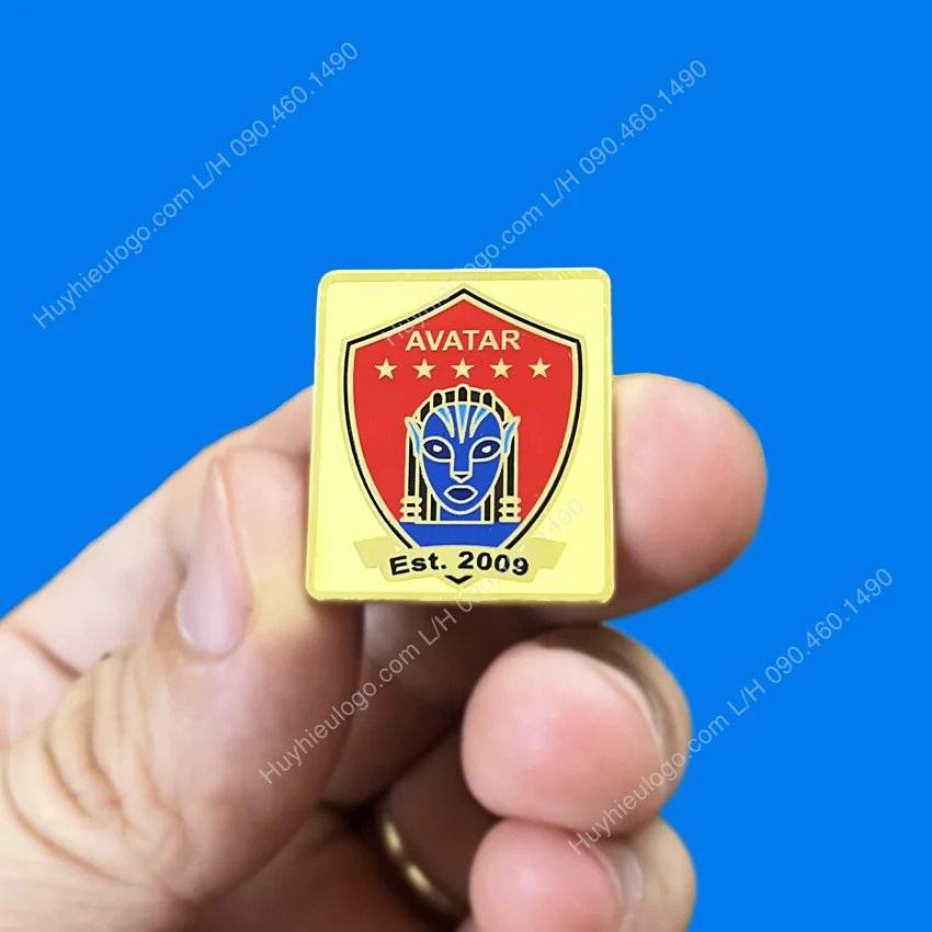 Huy hiệu logo đồng ăn mòn nổi